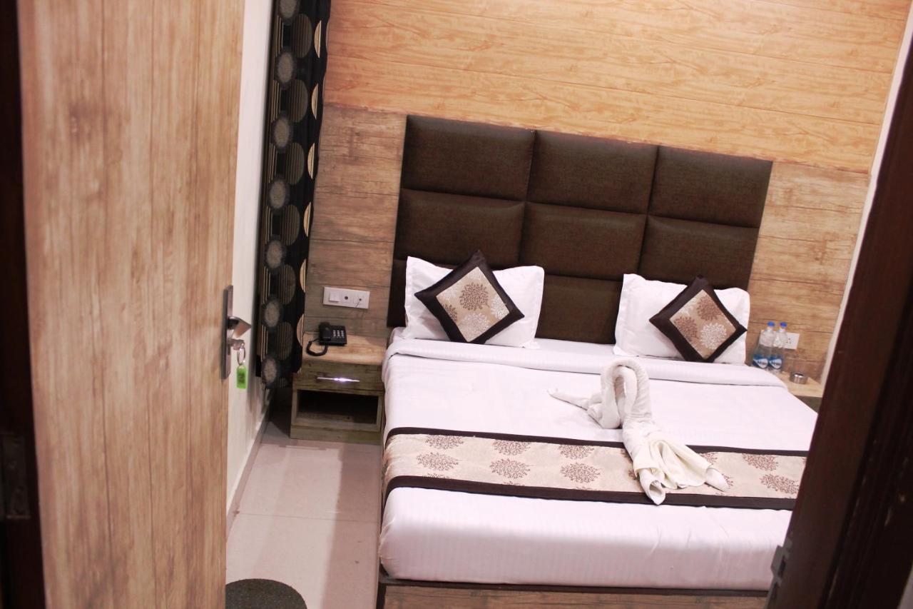 Shree Krishna Hotels Амритсар Экстерьер фото