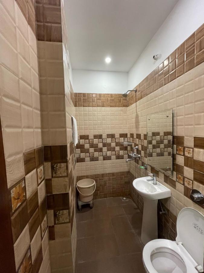 Shree Krishna Hotels Амритсар Экстерьер фото